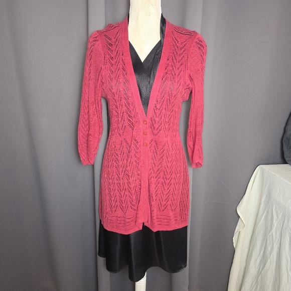 Guinevere Sweaters - Guinevere Anthropologie Linen Knit Cardigan Womens Medium Red Button Front